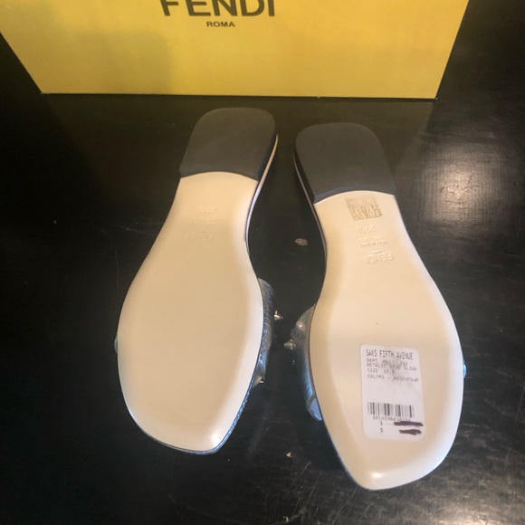 FENDI NWT FLAT SANDAL SPIKES SILVER Size:7.5 Box/ Dustbag included - Picture 9 of 9